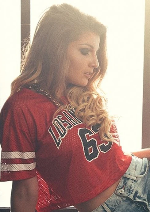 Reina | Europa Song Contest Wiki | Fandom