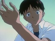 Episodio 2 Shinji sintió la fractura