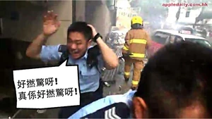 11173403 10155441864985654 9174623189870585075 n.jpg (42 KB) 網民對警員表現進行製圖