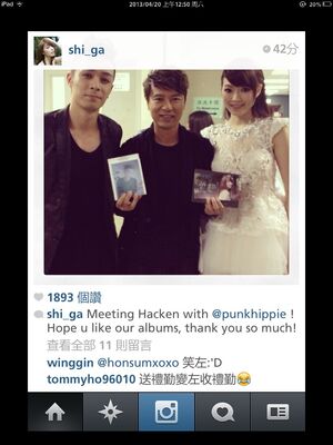 OfTNoJ9.jpg (110 KB) 連詩雅一張普通合照,卻十分巧合地與網民談論她的焦點相符