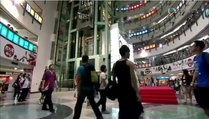 首集發生槍戰的尖沙咀商場，其實是西九龍中心