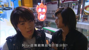 12-08-22-15-15.jpg (187 KB) 回憶片段背後有輛新型號的新巴駛過。新巴要到1999年才取代中巴。