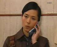 Hugo打給晶晶，內容為Hugo約晶晶去吃飯。