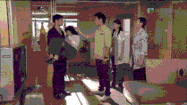 Tong Bouncer.gif (3.24 MB) 彈跳的靚媽