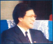 3610335761 0dbd020d10 o.jpg (103 KB) 袁志偉訪問李鵬截圖,被形容為「烚熟狗頭」。