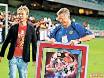 Giftyear.jpg (84 KB) Giftyear