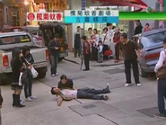 在原本「于sir死亡」大結局中的「肇事司機」，正在報警。