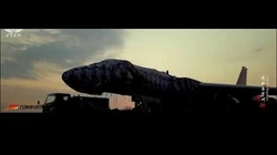 1:05 射出炸彈 1:09 沙塵彈起 1:13 島嶼爆炸