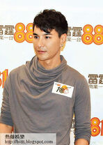 4f7bfbeb52451 E1255 164 14858393.jpg (60 KB) 2013年