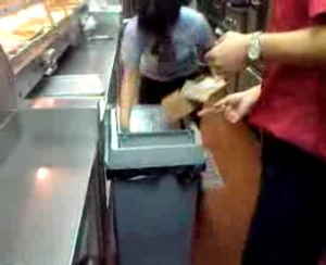 Kfc rubbish chick1.jpg (73 KB) Kfc rubbish chick1