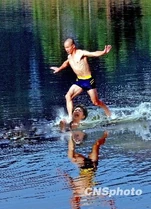 199427.jpg (64 KB) 199427