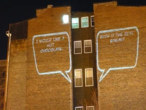 Fake bldg graffiti01.jpg (184 KB) Fake bldg graffiti01