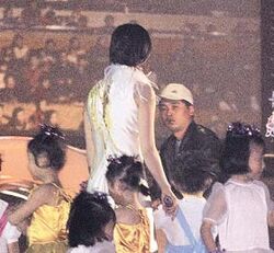 2 28-3-329 20020106183034.jpg (22 KB) 2 28-3-329 20020106183034