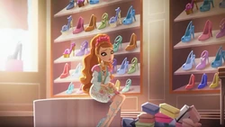 Glass slipper shoe store Outlet