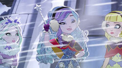 Boneca Básica-Farrah Goodfairy, Wiki Ever After High