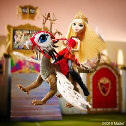 Ever After High Apple White Dragonrider 