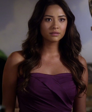 Emily Fields Prom Dress