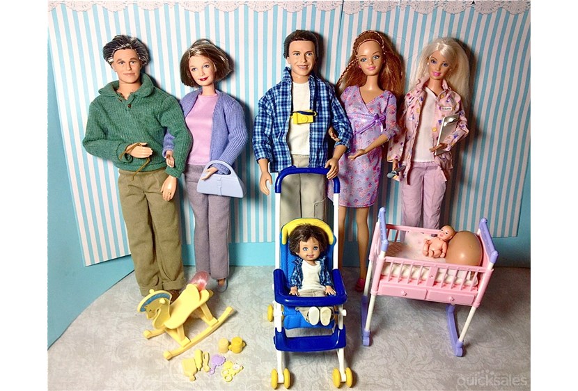 Barbie: HAPPY FAMILY GRANDMA, GRANDPA & GRANDMA'S KITCHEN 2003