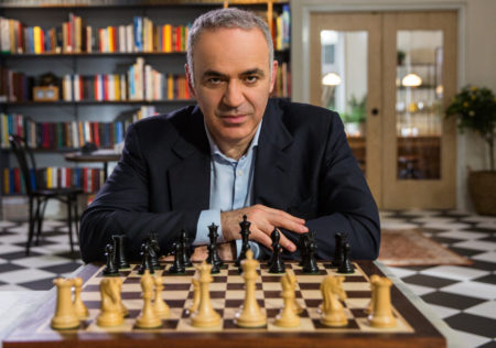 Kasparov, the retired champ who can not give up chess