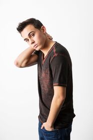 Tyler-Alvarez-2