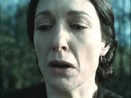 Anna, wypełniona skruchą po popełnieniu morderstwa, kilka chwil przed popełnieniem samobójstwa