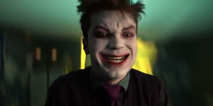 Jeremiah Valeska is sprayed with a special variant that does not kill him but supposedly drives him insane.