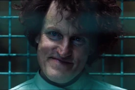 Cletus Kasady postać z filmu Venom, nosiciel Carnage'a.