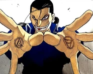 Kimblee's alchemy.jpg (90 KB) Kimbley pokazujący swoje alchemiczne tatuaże i Kamień Filozoficzny