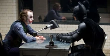 Joker w rozmowie z Batmanem