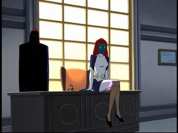 Assuring Magneto she will recruit Rogue