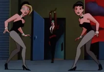 Screenshot 1946.jpg (56 KB) Raven and Jay are distracted by Lark’s defeat