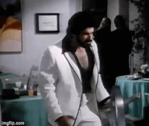 Rebecca Holden hammer11.gif (3.02 MB)