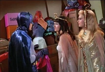 Hqdefault-580x398.jpg (46 KB)