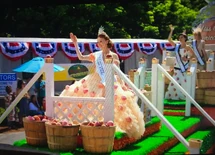 Heather 15.jpg (1.31 MB)