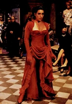 ReginePhotob.jpg (109 KB)