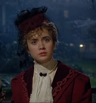 Leslie Giles 02.jpg (38 KB) A Victorian lady...