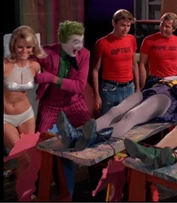 Very glad, Joker and she seem to triumphant!!!