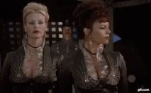 Sofie Eng - Lippenreider6.gif (3.72 MB)