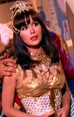 Cleo Patrick Batman The Female Villains Wiki Fandom