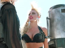 Doom roof3.jpg (186 KB)