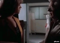 Michelle Phillips.gif (7.93 MB)