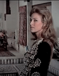 Olga Bisera.gif
