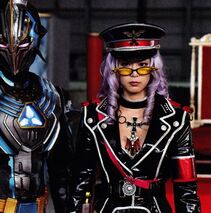 562full-malshiina.jpg (69 KB)