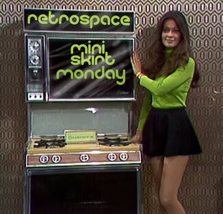 Miniskirt monday-1