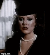 Rebecca Holden hammer6.gif (1.4 MB)