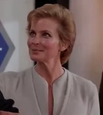 Beverly Barish Villainess.png (357 KB) Beverly leaving Paul and accepting a date from Zalinsky