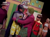 Joker is finally defeated. In the background the complete desperate and resigned Undine! She seems to feel uncomfortable...;-)