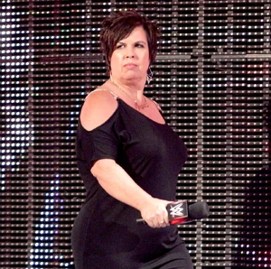 Vickie turning heel during her return to Raw in 2016