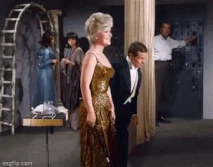 Virginia Martin magic8.gif (3.84 MB)