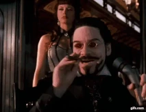 Musetta Vander - Munitia5.gif (9.21 MB)